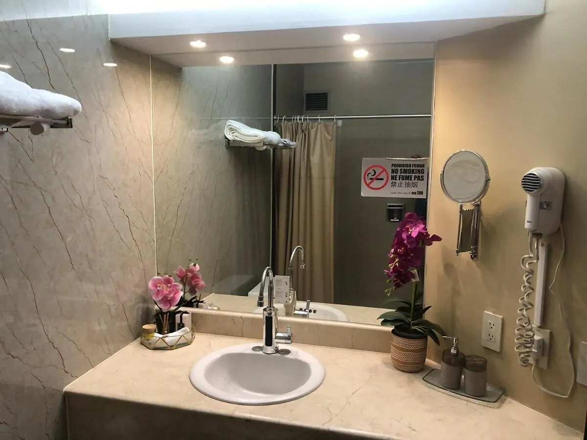 Apartment Luxury Akros 524 Suit Quito Ecuador